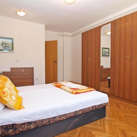 Apartments Puntizela 727 Pula Luaran gambar