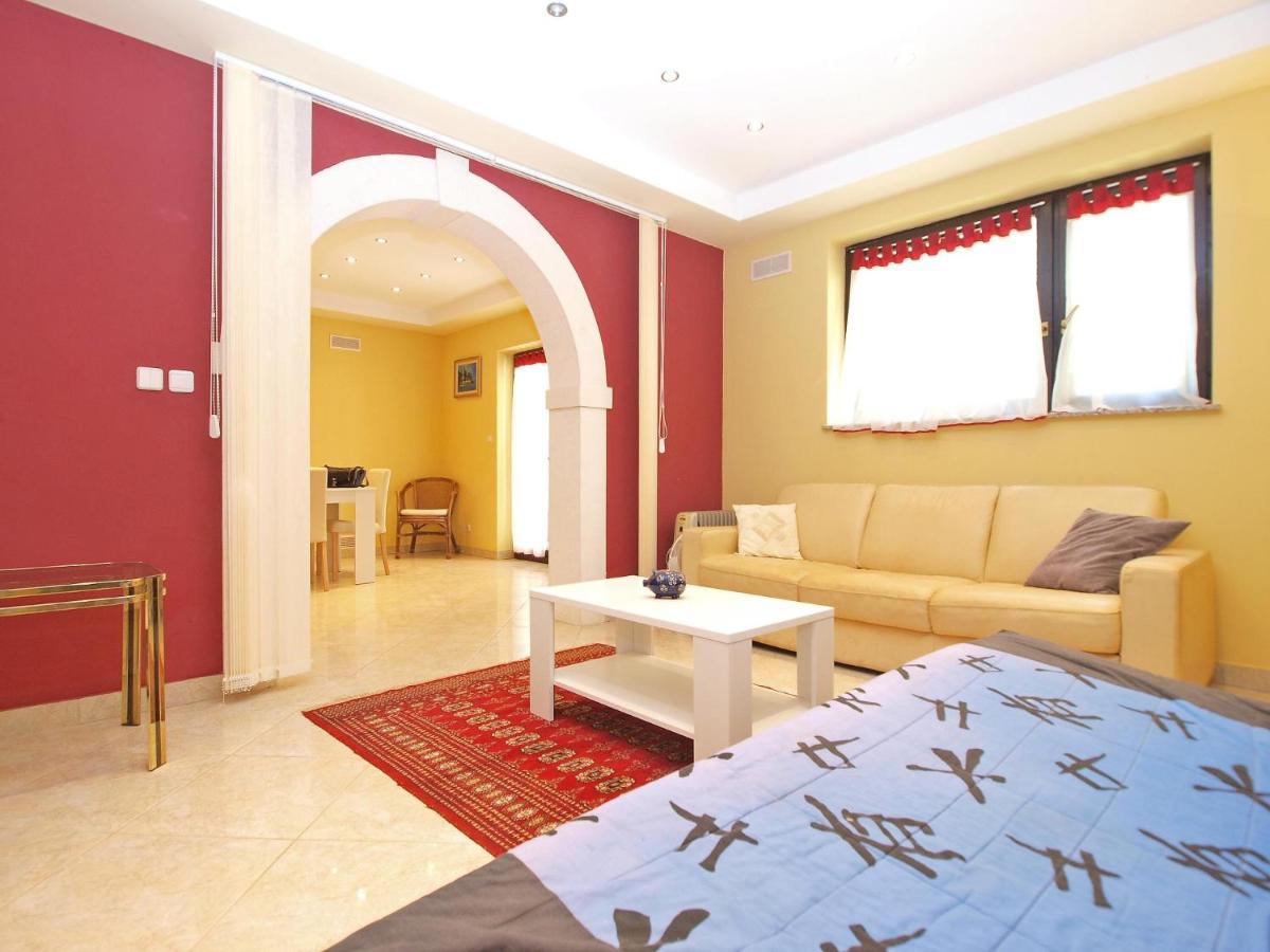 Apartments Puntizela 727 Pula Luaran gambar