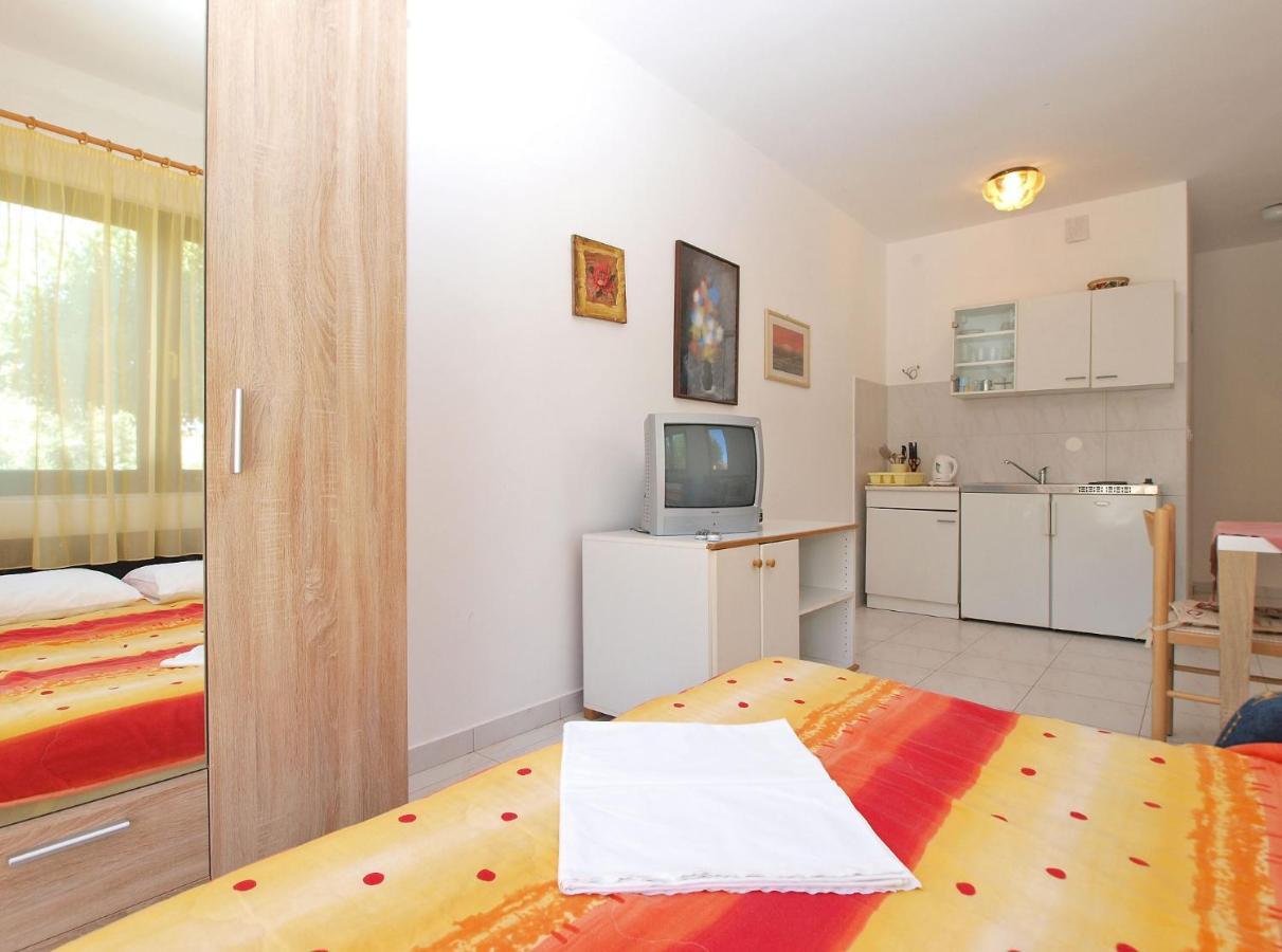Apartments Puntizela 727 Pula Luaran gambar