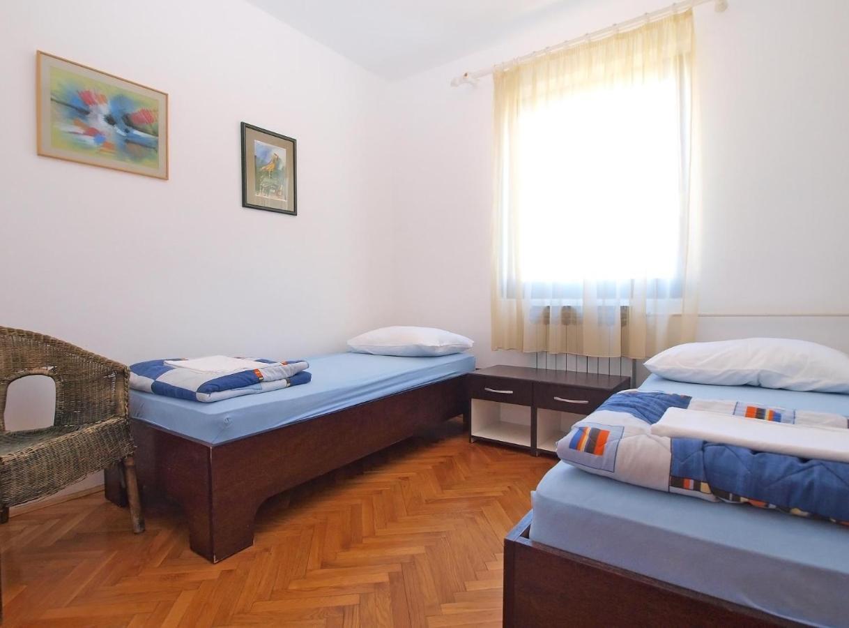 Apartments Puntizela 727 Pula Luaran gambar